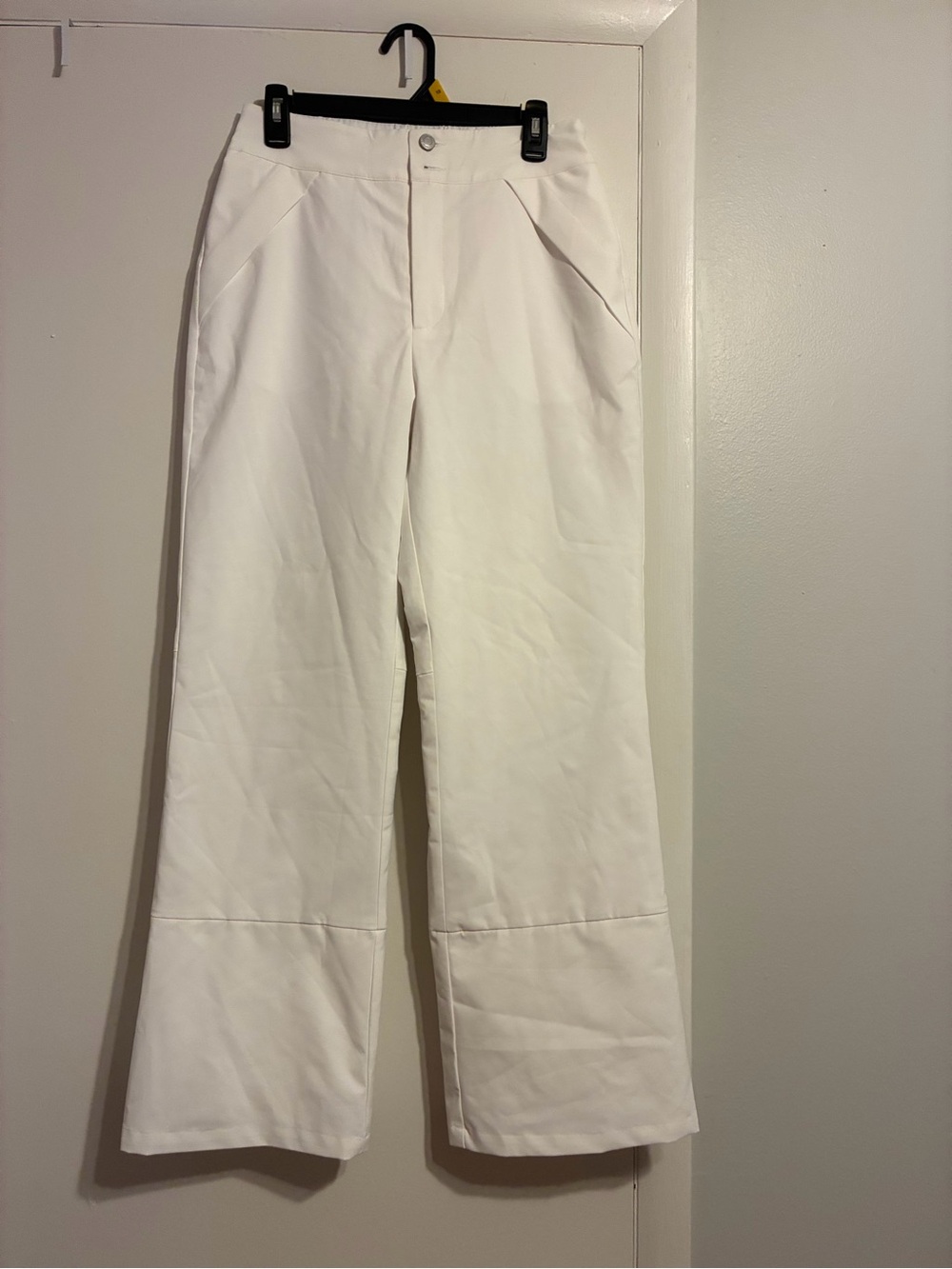 HALARA Off-White Wide-Leg High-Rise Track Pants with Pleat Accents
